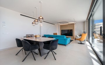 Property slide 10