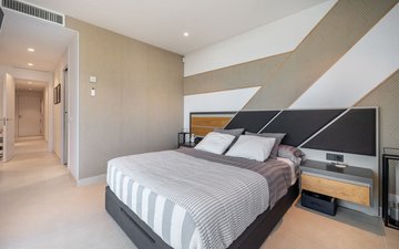 Property slide 21