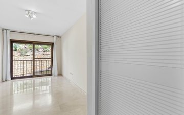 Property slide 10