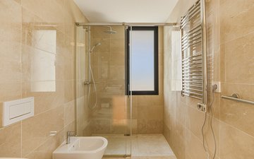 Property slide 16