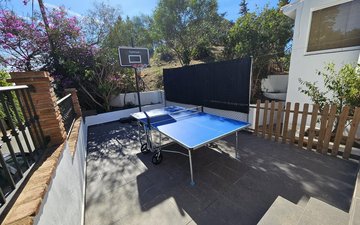 Property slide 10