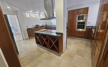 Property slide 16