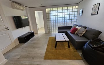 Property slide 21