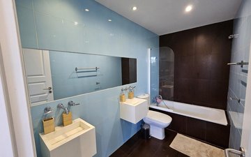 Property slide 40