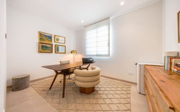 Property slide 17