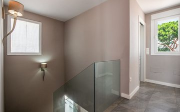 Property slide 10