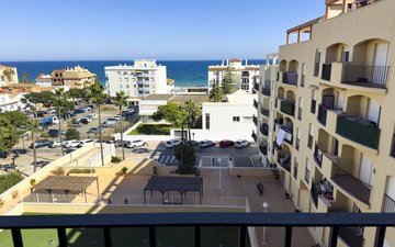 Property slide 20