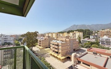 Property slide 31