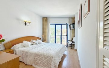Property slide 38