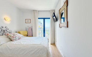 Property slide 41
