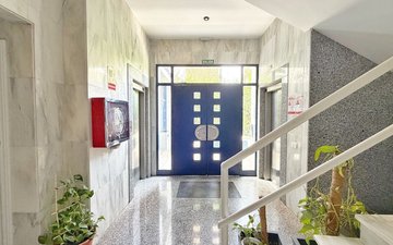 Property slide 48