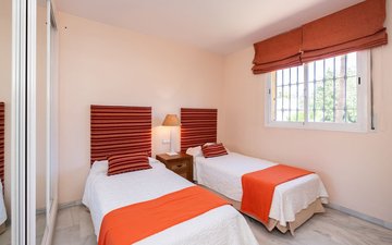 Property slide 19