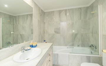 Property slide 22