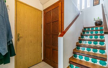 Property slide 10