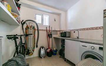 Property slide 22