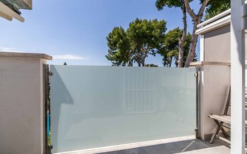 Property slide 48