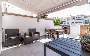 Property slide 52