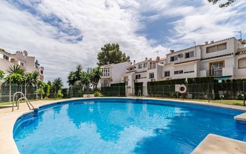 Property slide 66