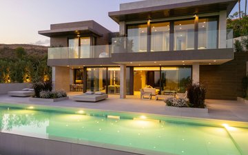 Property slide 36