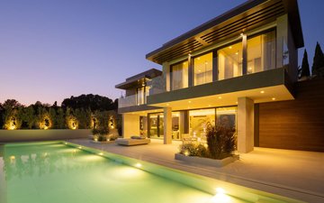 Property slide 37
