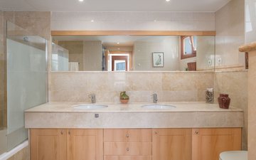 Property slide 14