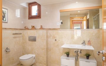 Property slide 20