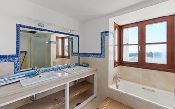 Property slide 17
