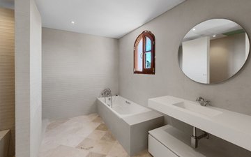 Property slide 25