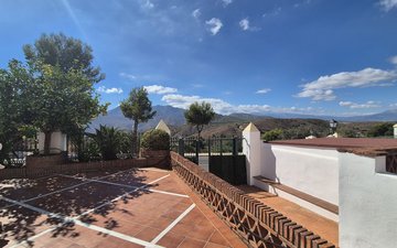 Property slide 39