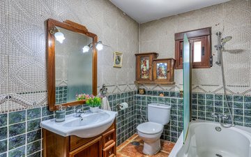 Property slide 35
