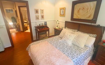 Property slide 41