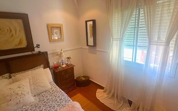 Property slide 43