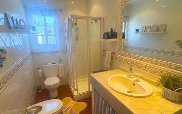 Property slide 47