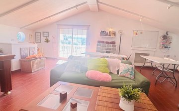 Property slide 60