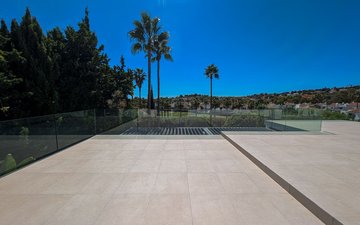 Property slide 39