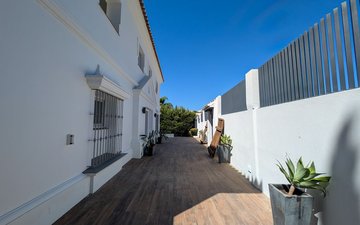 Property slide 50