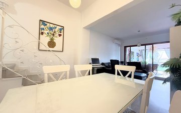 Property slide 15