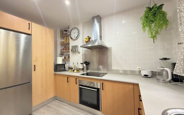Property slide 16