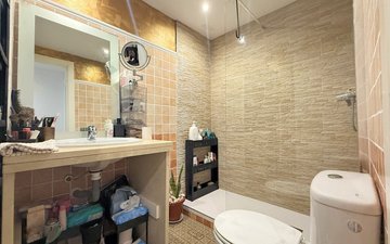 Property slide 26