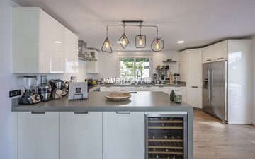 Property slide 14