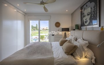 Property slide 32