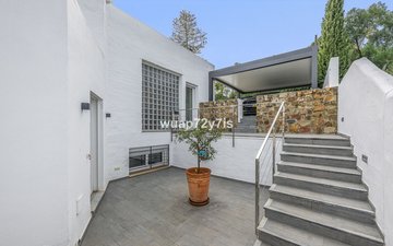 Property slide 39