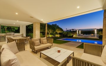 Property slide 50