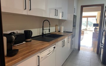Property slide 14