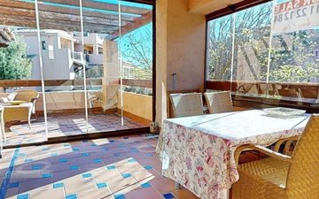 Property slide 17