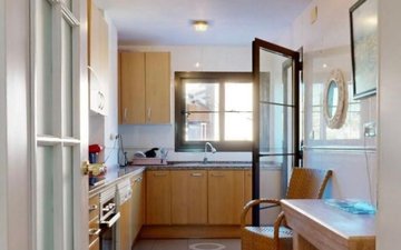 Property slide 21