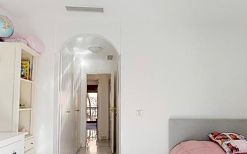 Property slide 29