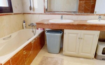 Property slide 48