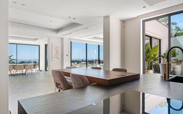 Property slide 18