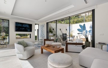 Property slide 25